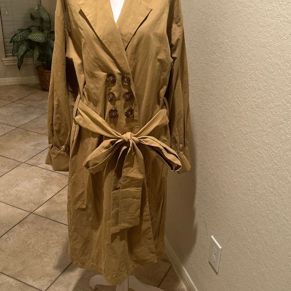 The Lulo Project Guatape Trench Coat Camel Tan Chic Fall Contemporary Size M NWT - Picture 6 of 14